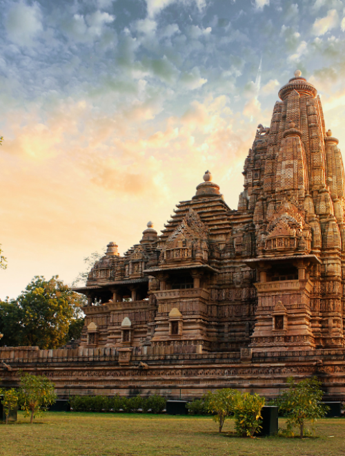 Lake City & Sacred Jyotirlinga’s of Madhya Pradesh